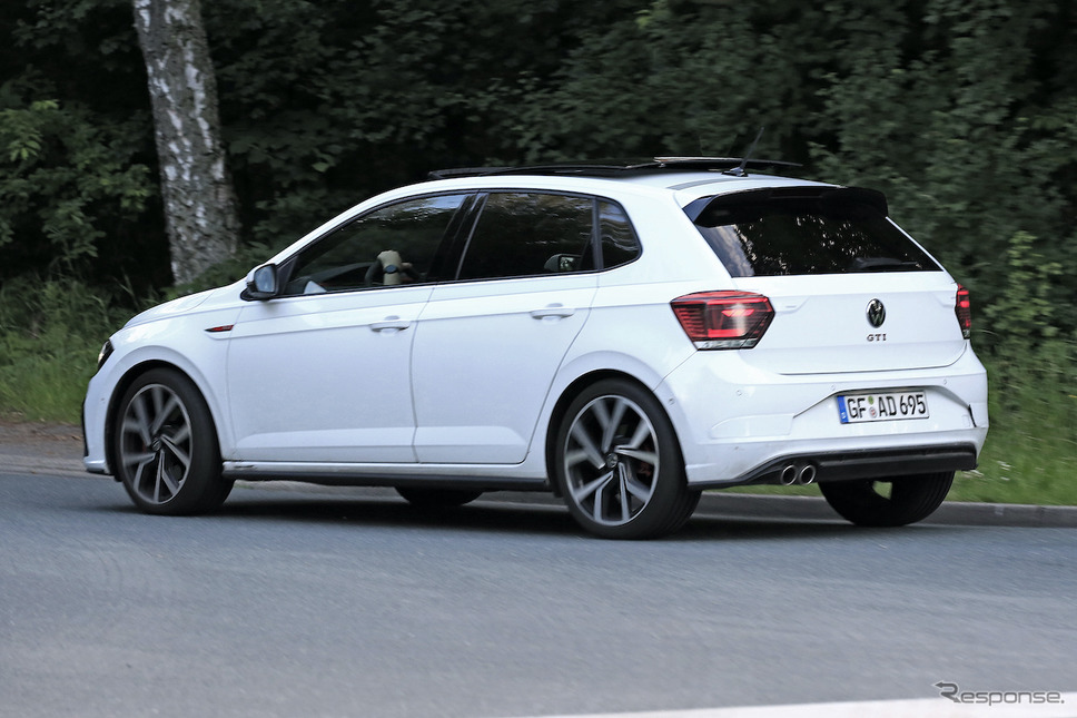 VW ポロ GTI 改良新型 プロトタイプ(スクープ写真)《APOLLO NEWS SERVICE》