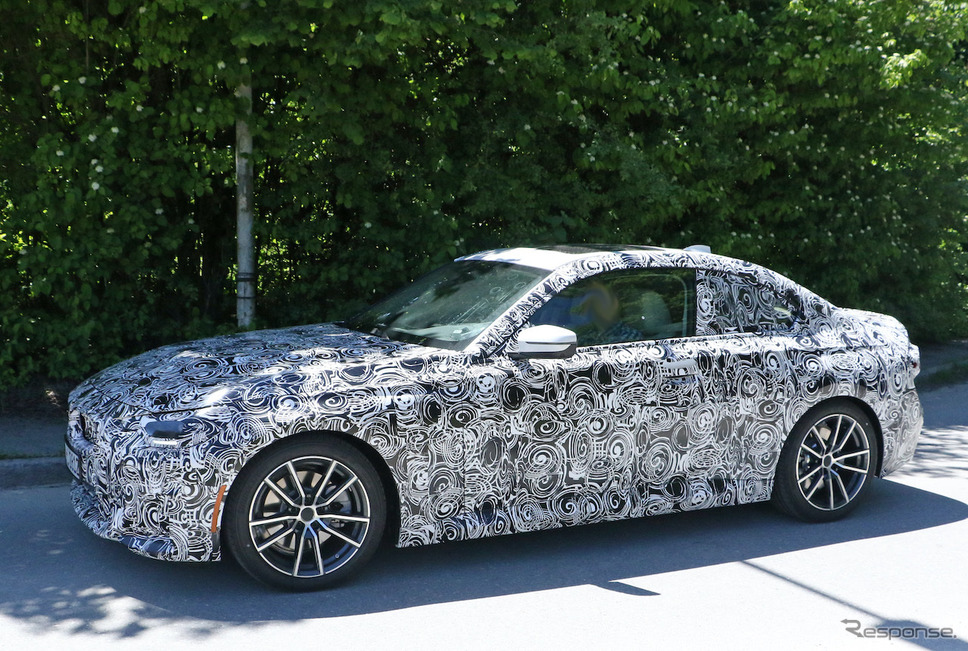 BMW 2シリーズ クーペ 市販型プロトタイプ(スクープ写真)《APOLLO NEWS SERVICE》
