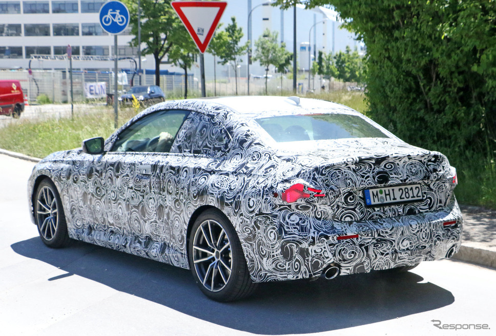 BMW 2シリーズ クーペ 市販型プロトタイプ(スクープ写真)《APOLLO NEWS SERVICE》