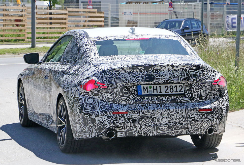 BMW 2シリーズ クーペ 市販型プロトタイプ(スクープ写真)《APOLLO NEWS SERVICE》