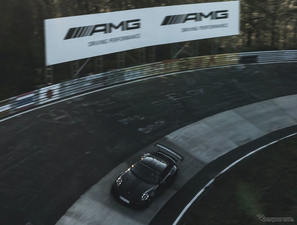 ポルシェ 911 GT2 RS のドイツ・ニュルブルクリンク北コースでのタイムアタック《photo by Porsche》