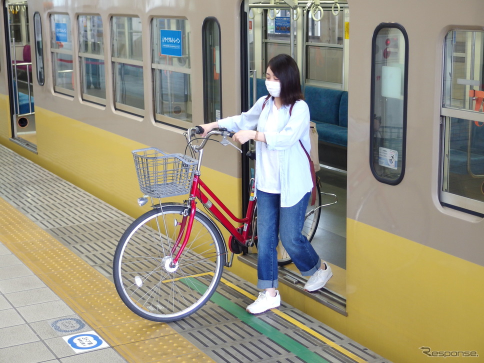 西武多摩川線サイクルトレイン(武蔵堺駅デモ)《写真撮影 高木啓》