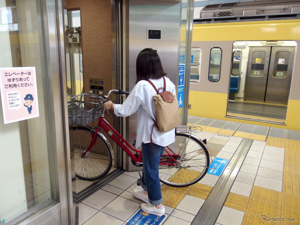 西武多摩川線サイクルトレイン(武蔵堺駅デモ)《写真撮影 高木啓》