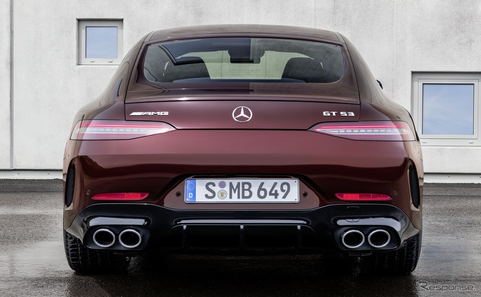 メルセデスAMG GT 4ドアクーペの「エディション2021」《photo by Mercedes-Benz》