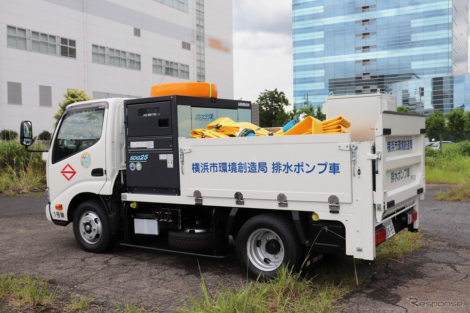 排水ポンプ車《写真提供 モリタホールディングス》