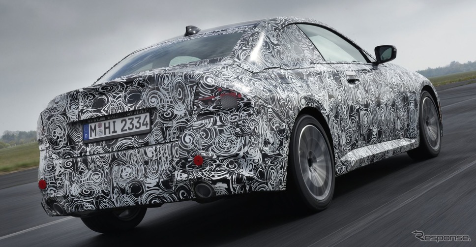 BMW 2シリーズ・クーペ 次期型のプロトタイプ《photo by BMW》