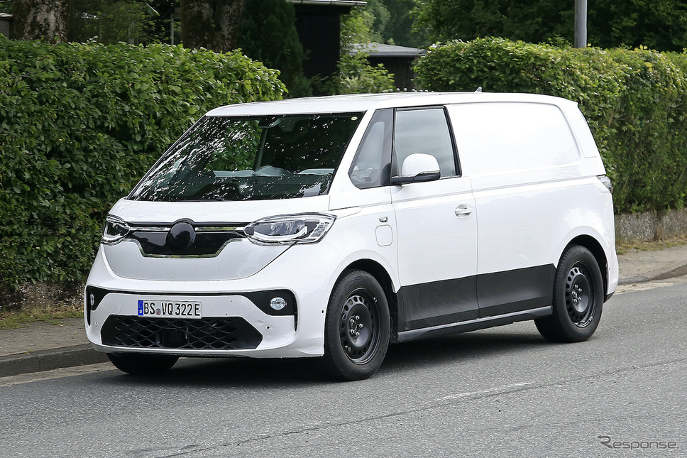 VW ID. BUZZ 市販型プロトタイプ(スクープ写真)《APOLLO NEWS SERVICE》