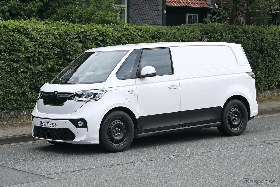 VW ID. BUZZ 市販型プロトタイプ(スクープ写真)《APOLLO NEWS SERVICE》