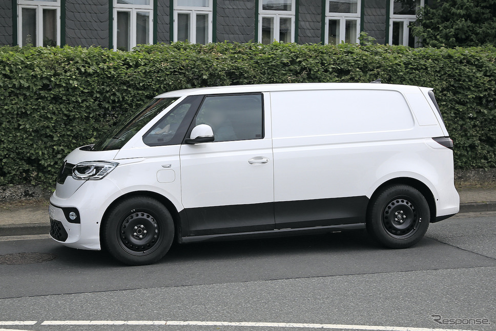 VW ID. BUZZ 市販型プロトタイプ(スクープ写真)《APOLLO NEWS SERVICE》