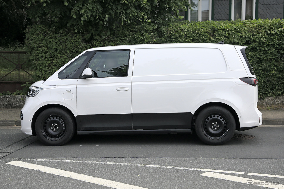 VW ID. BUZZ 市販型プロトタイプ(スクープ写真)《APOLLO NEWS SERVICE》