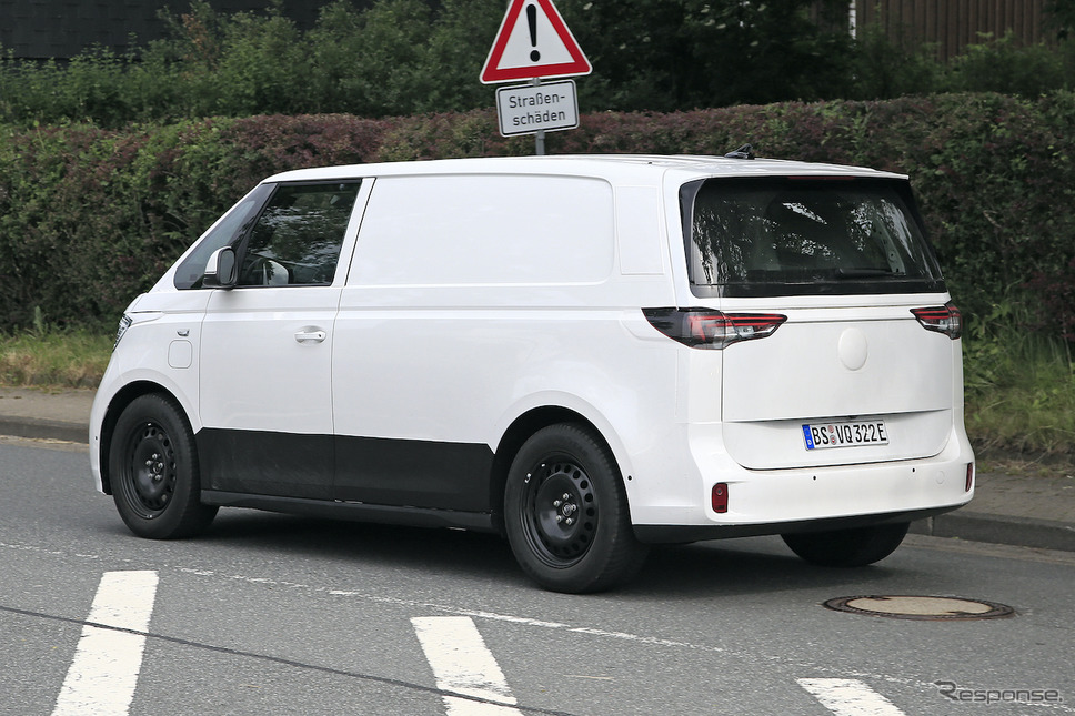 VW ID. BUZZ 市販型プロトタイプ(スクープ写真)《APOLLO NEWS SERVICE》