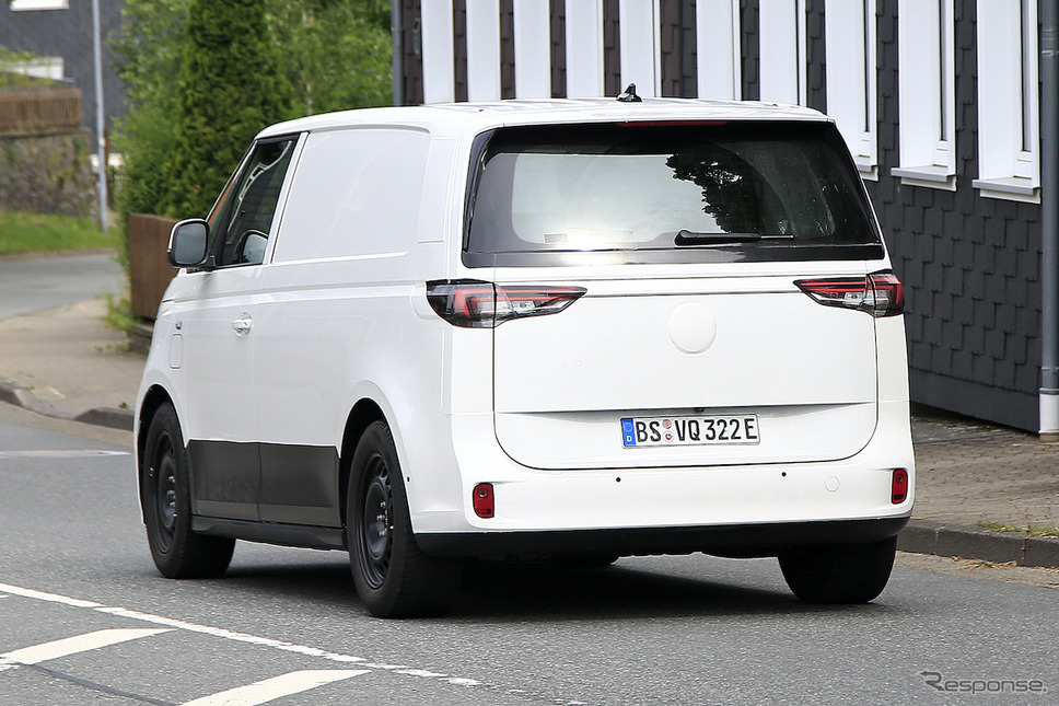 VW ID. BUZZ 市販型プロトタイプ(スクープ写真)《APOLLO NEWS SERVICE》
