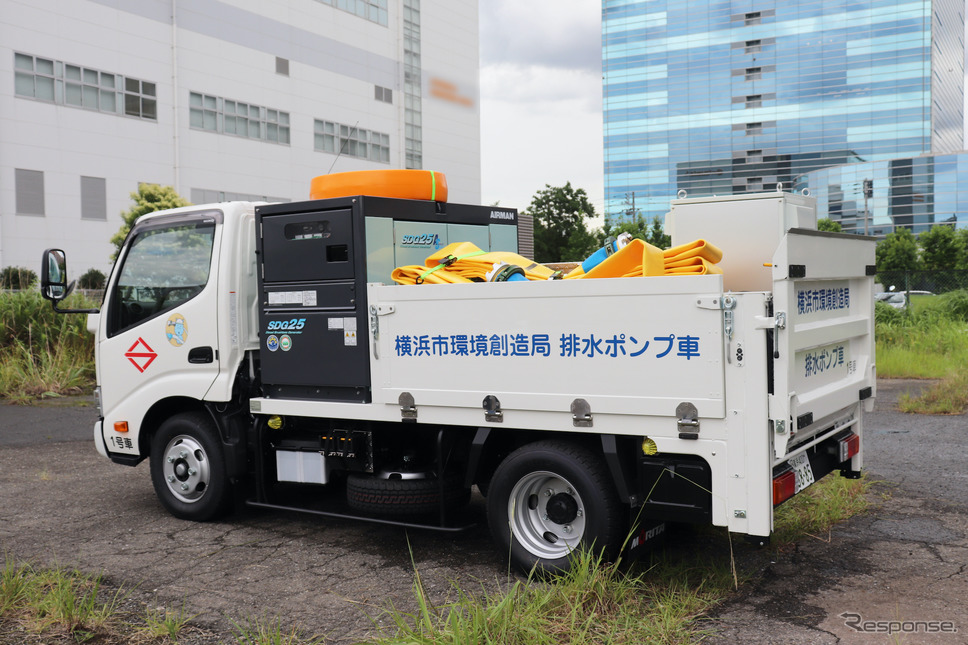 横浜市に納入された排水ポンプ車：準中型免許対応の車両をベース車に採用（2tトラック）《写真提供 モリタHD》