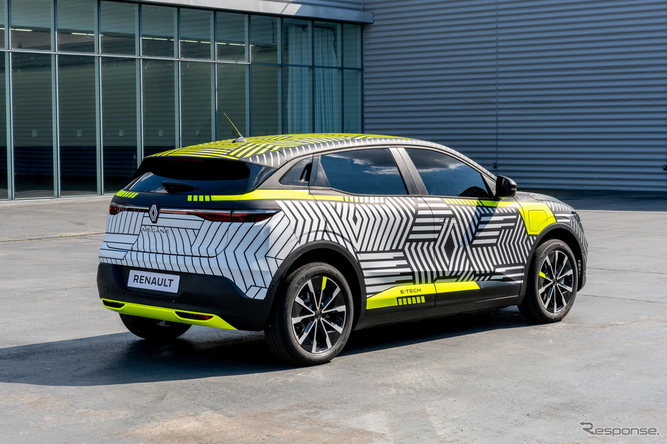 ルノー・メガーヌ E-TECH エレクトリック のプロトタイプ《photo by Renault》