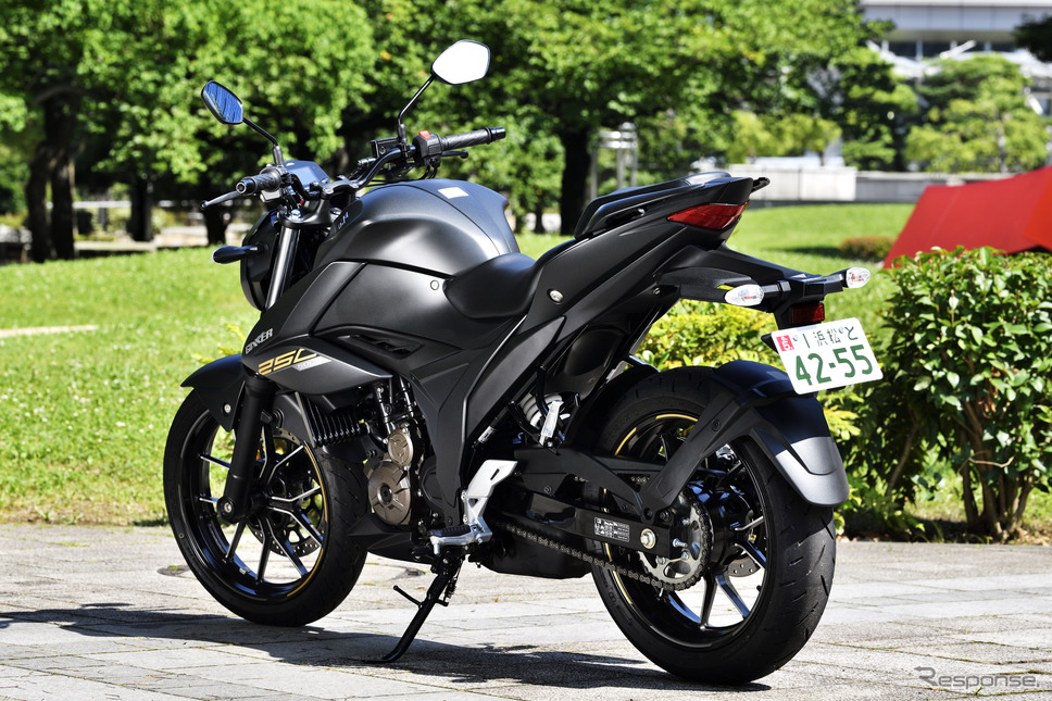 スズキ ジクサー250《写真撮影 雪岡直樹》