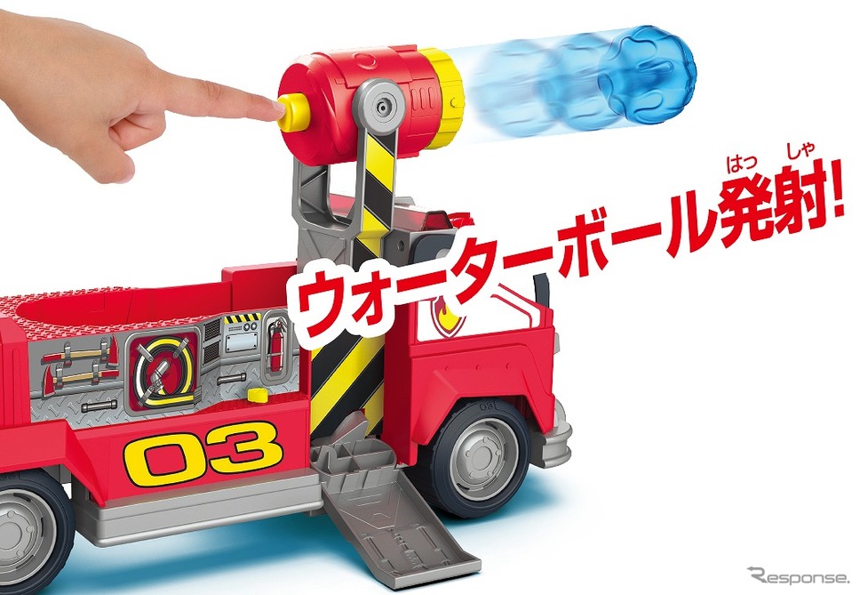 DX変形ビークル マーシャル スーパーファイヤートラック (c) Spin Master Ltd. PAW PATROL and all related titles, logos, characters; and SPIN MASTER logo are trademarks of Spin Master Ltd. Used under license. Nickelodeon and all related titles and logos are trademarks of Viacom Inter