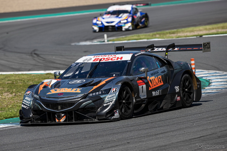 GT500クラスで優勝した#1 STANLEY NSX-GT（山本尚貴／牧野任祐）《撮影 益田和久》