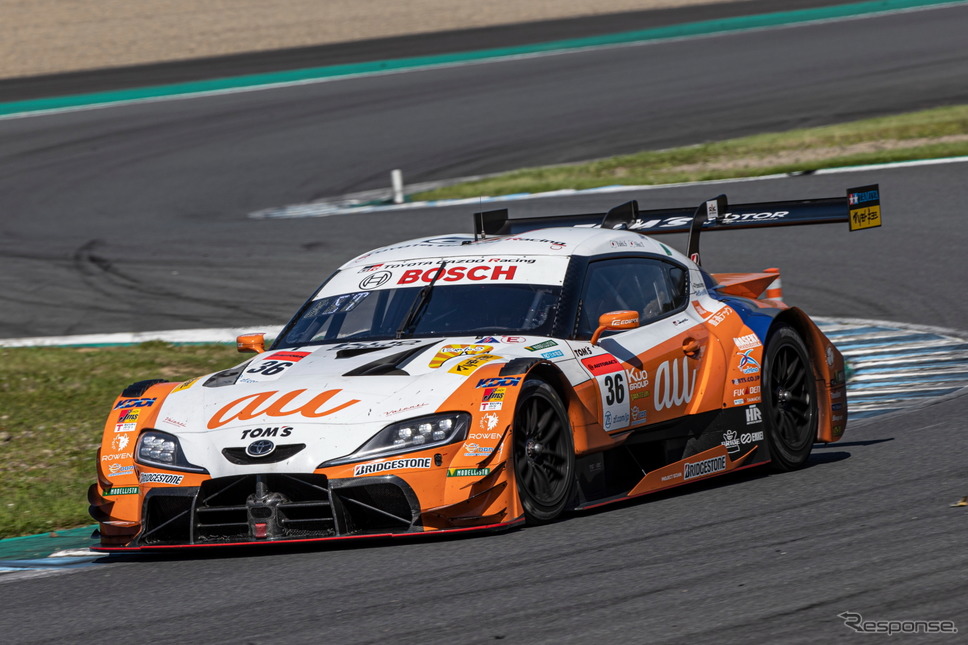GT500クラス3位の#36 au TOM'S GR Supra（関口雄飛／坪井翔）《撮影 益田和久》