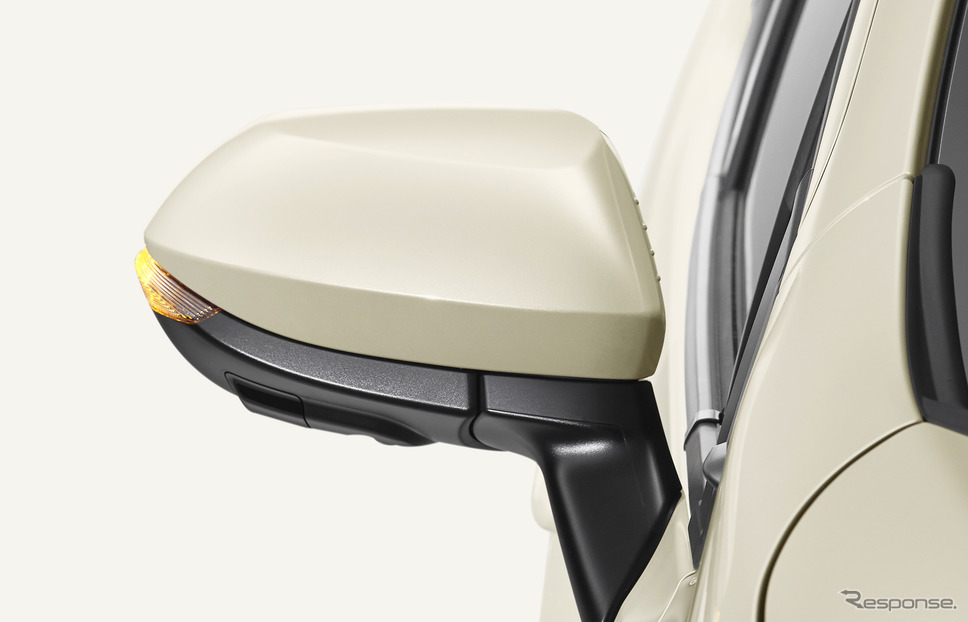 トヨタ アクア 新型、LEDサイドターンランプ《写真提供 トヨタ自動車》