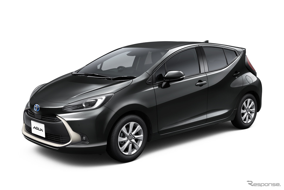 トヨタ アクア 新型 Z(2WD)(ブラックマイカ)<オプション装着車>《写真提供 トヨタ自動車》