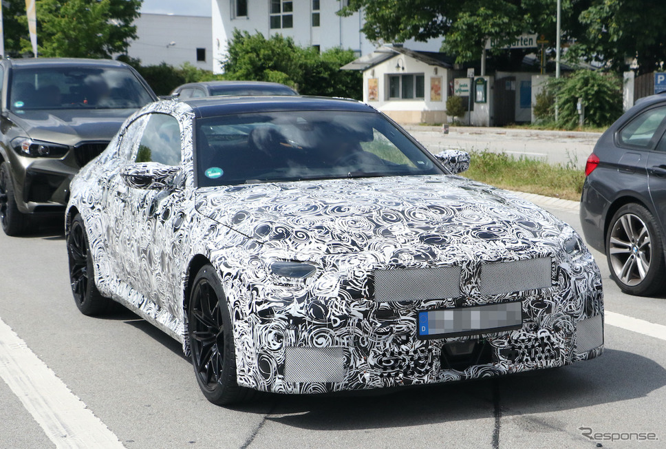 BMW M2 新型プロトタイプ スクープ写真《APOLLO NEWS SERVICE》