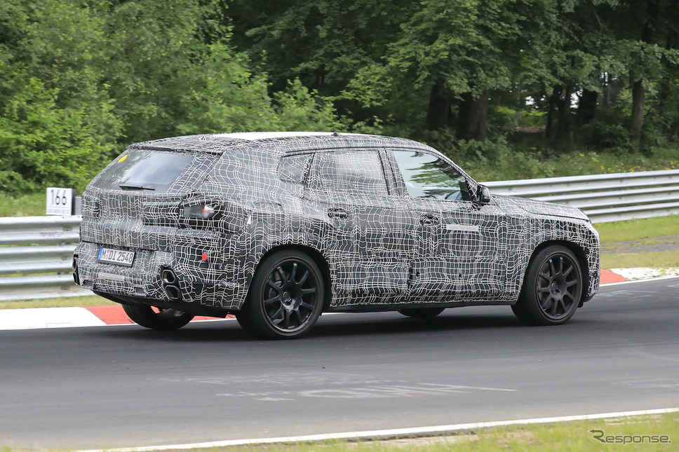 BMW X8 プロトタイプ(スクープ写真)《APOLLO NEWS SERVICE》