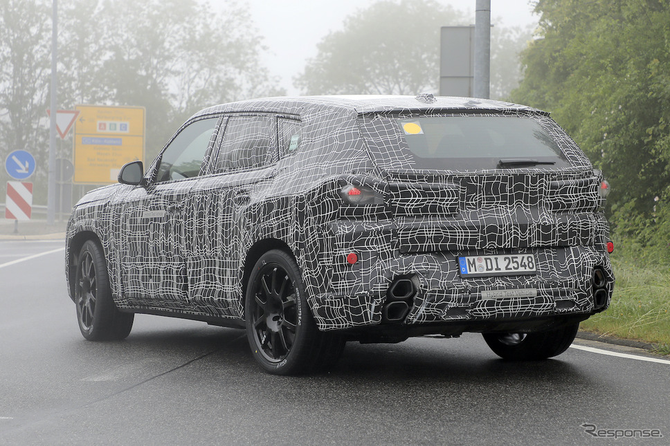 BMW X8 プロトタイプ(スクープ写真)《APOLLO NEWS SERVICE》