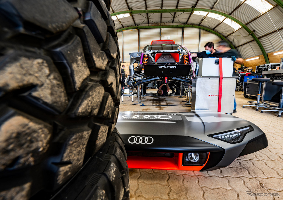 Audi RS Q e-tron《Photo by Audi》