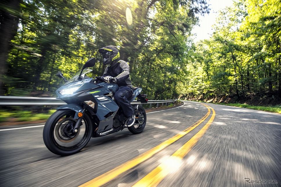 カワサキ Ninja 400《写真提供 カワサキモータースジャパン》