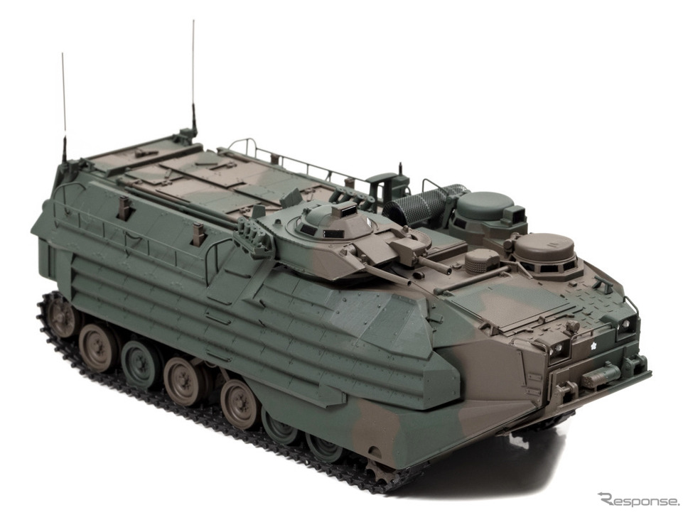 1/43 陸上自衛隊 水陸両用車 AAV7《写真提供 ヒコセブン》