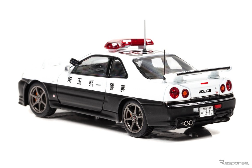 日産 スカイライン GT-R VスペックII（BNR34） 2002 埼玉県警察高速道路交通警察隊車両（854）《写真提供 ヒコセブン》