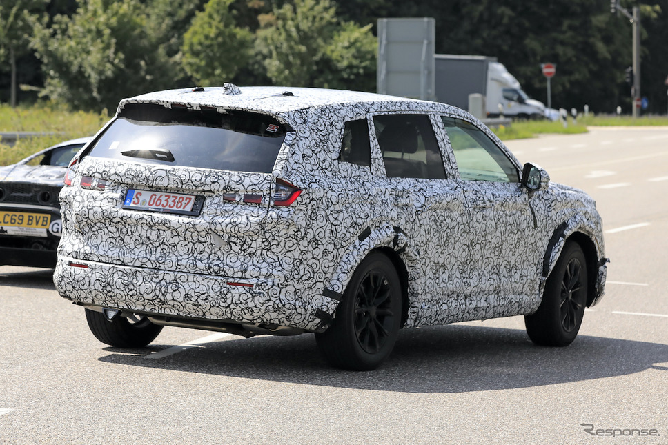 ホンダ CR-V 次期型プロトタイプ(スクープ写真)《APOLLO NEWS SERVICE》