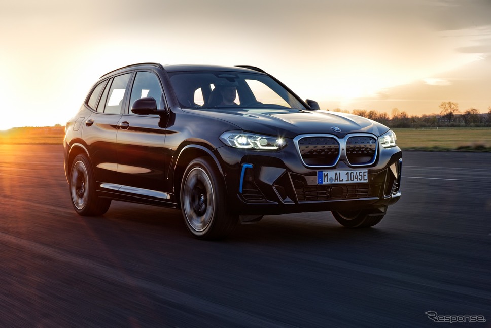 BMW iX3 改良新型《photo by BMW》