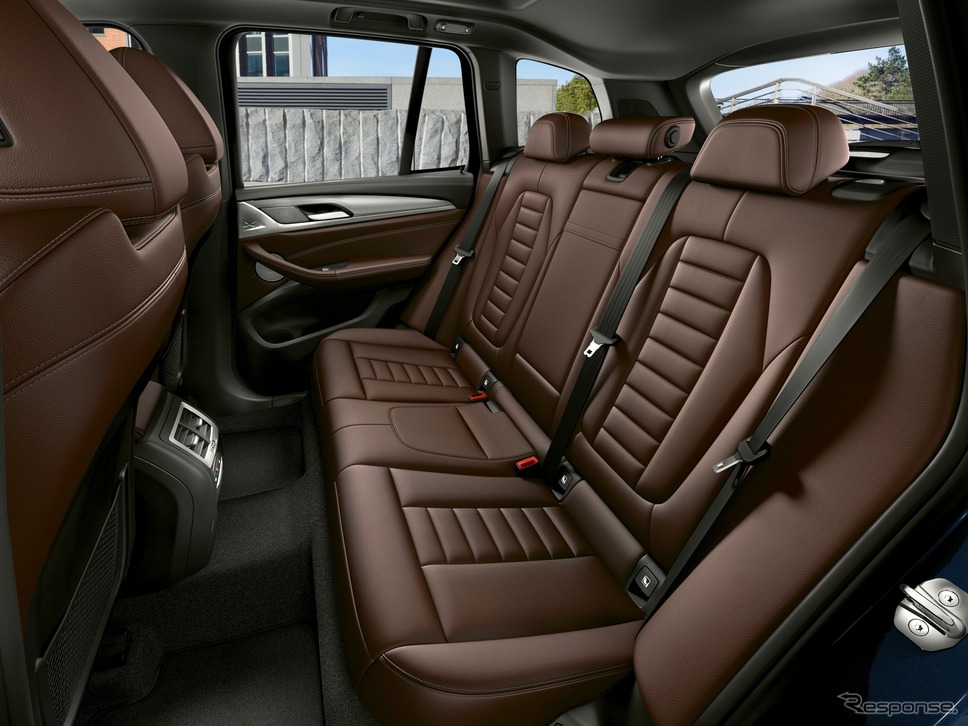 BMW iX3 改良新型《photo by BMW》