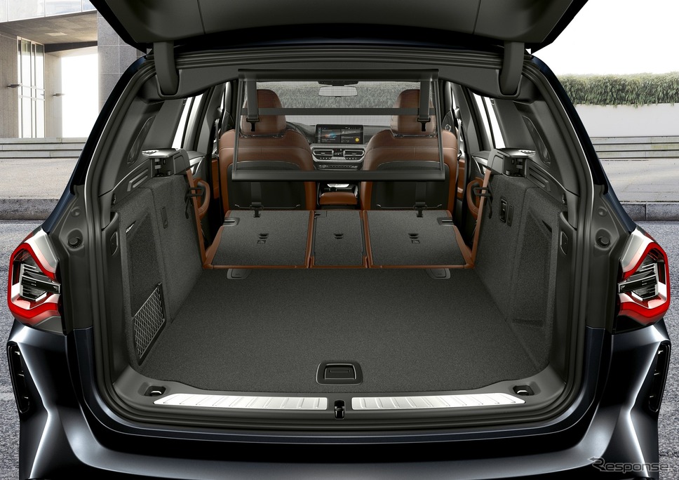 BMW iX3 改良新型《photo by BMW》