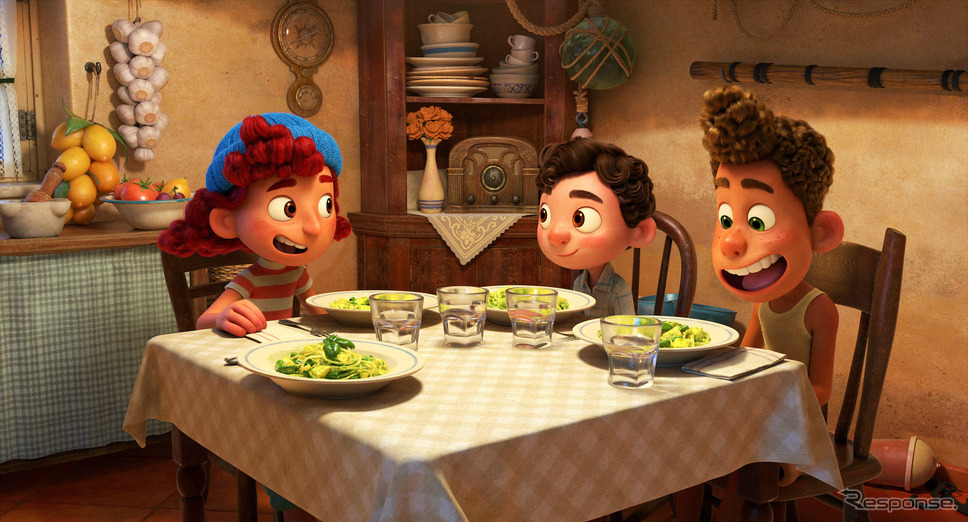 『あの夏のルカ』デジタル配信中/9月1日(水)MovieNEX発売 (c) 2021 Disney/Pixar 発売/ウォルト・ディズニー・ジャパン