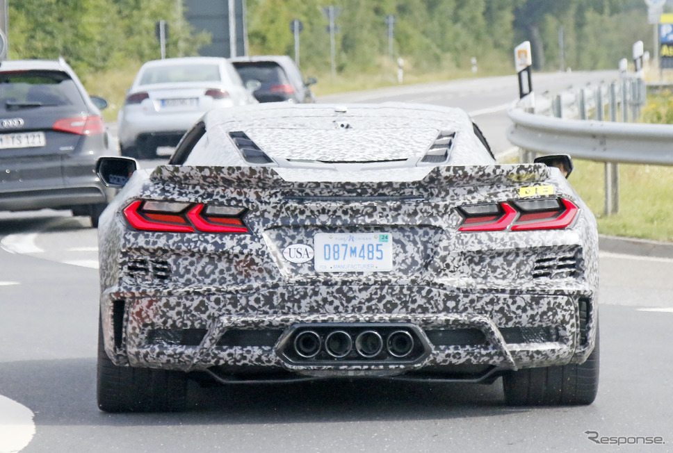 シボレー コルベット Z06 新型プロトタイプ(スクープ写真)《APOLLO NEWS SERVICE》