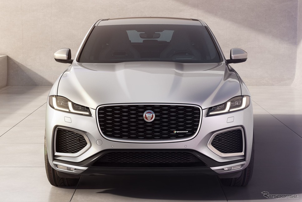 ジャガー F-PACE の2022年型の「R-ダイナミックブラック」《photo by Jaguar》