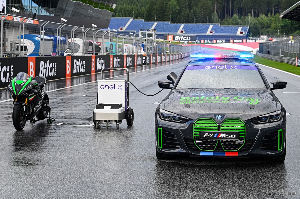 BMW i4 M50 の「MotoE ワールドカップ」セーフティカー《photo by BMW M》