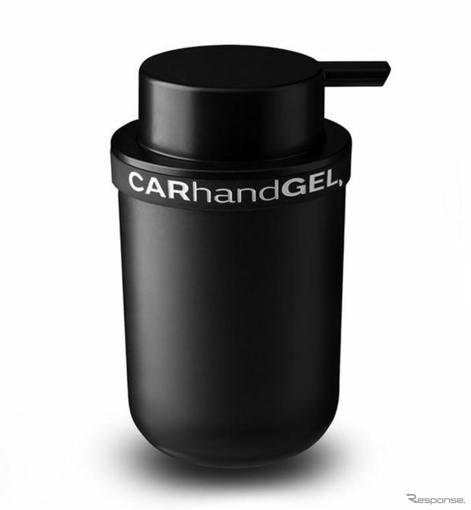 車載用アルコールジェルディスペンサー「CAR hand GEL Bottle」《写真提供 Motorimoda》