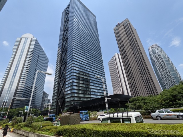 西新宿《写真提供 写真AC》