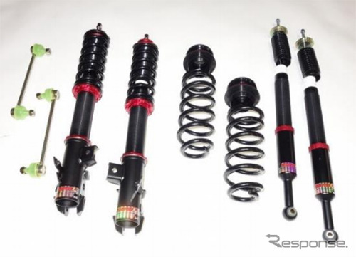 車高調キット DAMPER ZZ-R リフトアップ仕様《写真提供 ブリッツ》