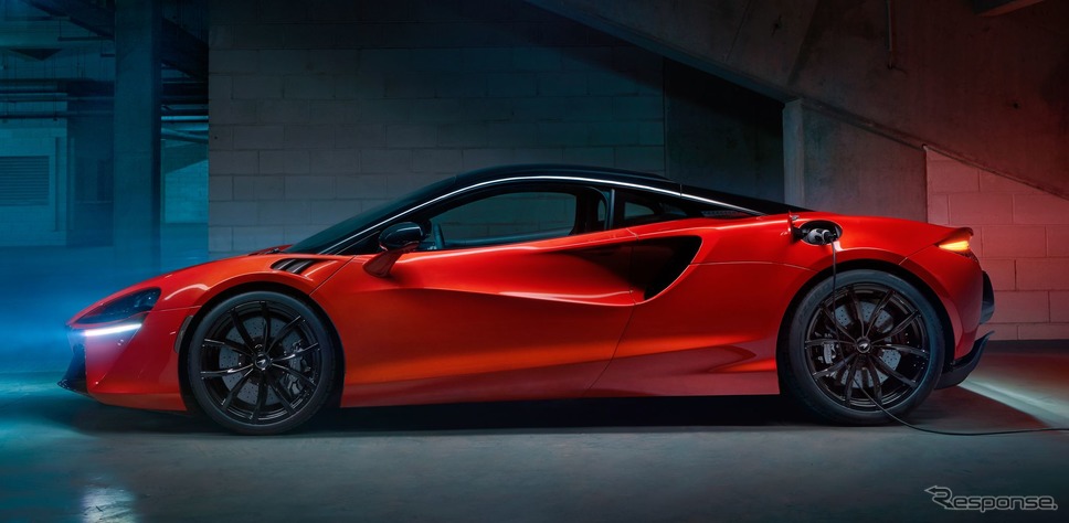 マクラーレン・アルトゥーラ《photo by McLaren Automotive》