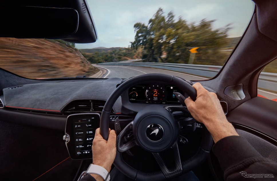 マクラーレン・アルトゥーラ《photo by McLaren Automotive》
