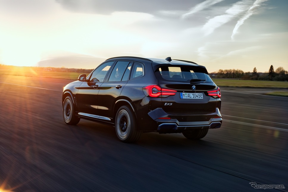 BMW iX3 改良新型《photo by BMW》