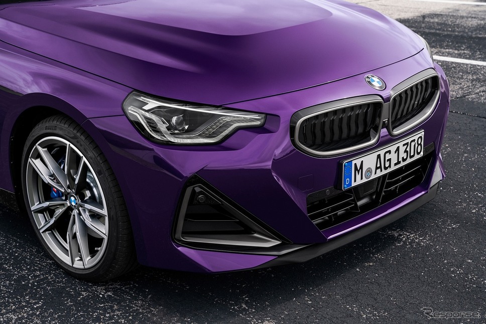 BMW 2シリーズ・クーペ 新型の「M240i xDrive」《photo by BMW》