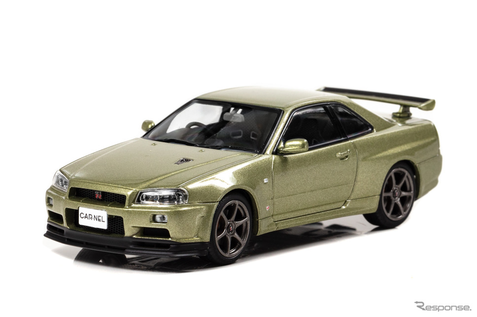日産 スカイラインGT-R BNR34 VスペックIIニュル(ミレニアムジェイド)