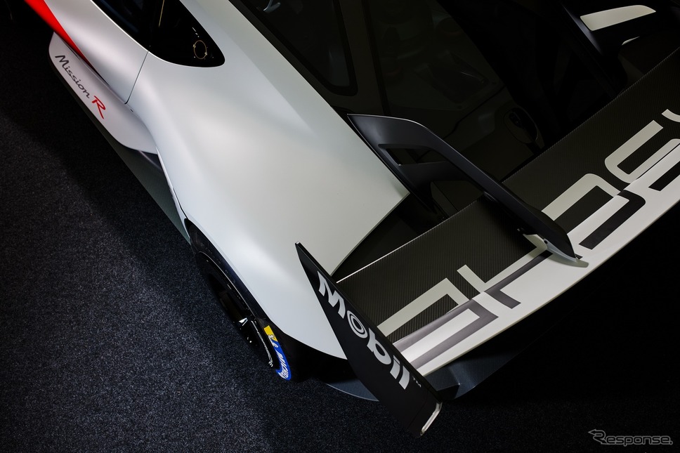 ポルシェ・ミッションR《photo by Porsche》