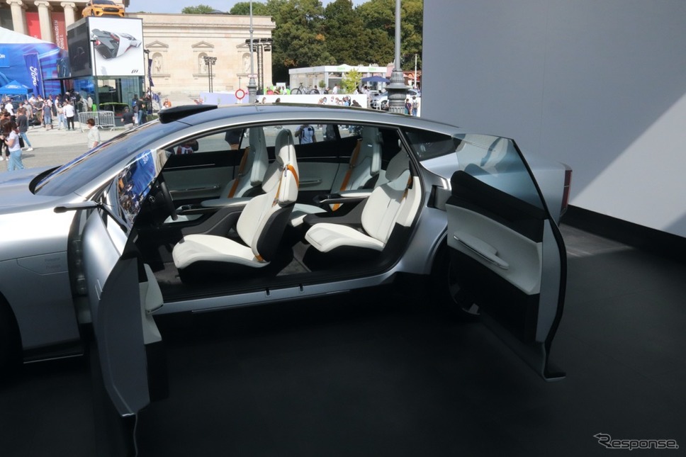IAAモビリティ2021:アウディとボルボポールスター《写真撮影 中尾真二》