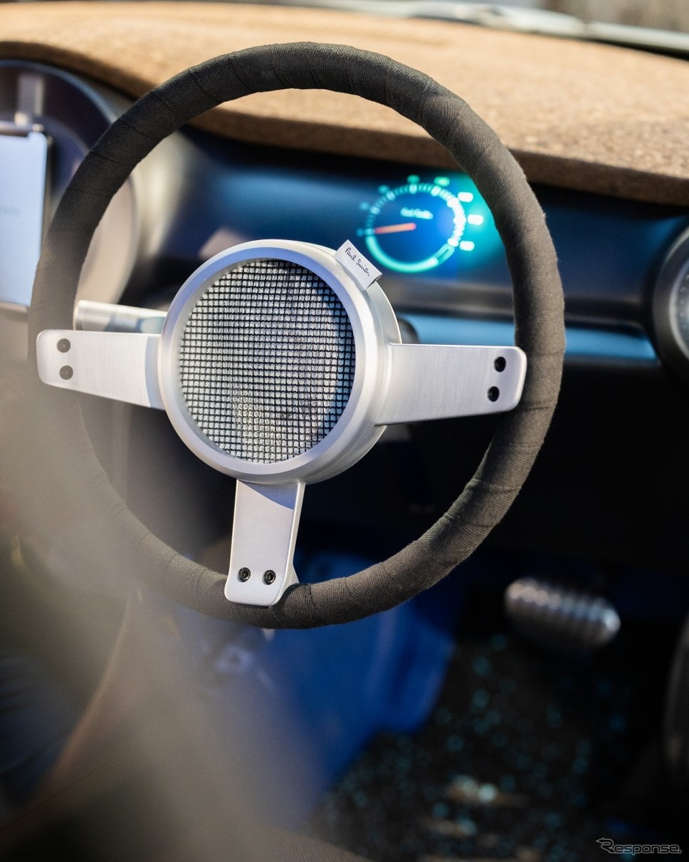 MINIのEVのワンオフモデル「STRIP」(IAAモビリティ2021)《photo by MINI》